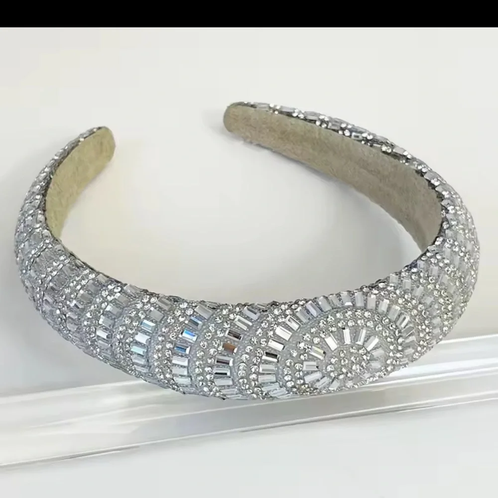 NORDSTROM CRYSTAL ENCRUSTED HEADBAND SILVER/CLEAR CRYSTALS  NWOT
